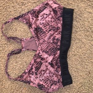 VS PINK SPORTS BRA
